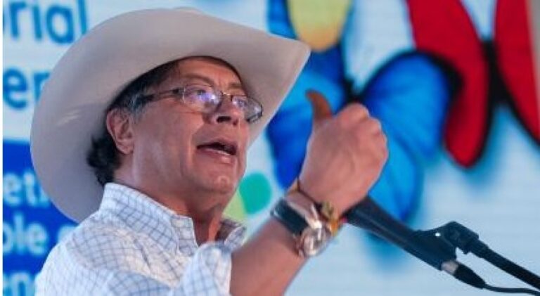 Presidente Petro urge a municipios conformar comités de crisis climática