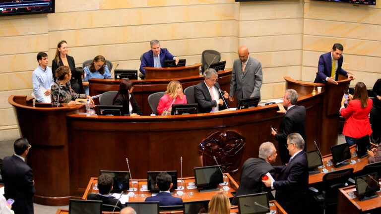 240613-Congreso-aprueba-debate-proyecto-reactivacion-Salinas-1280