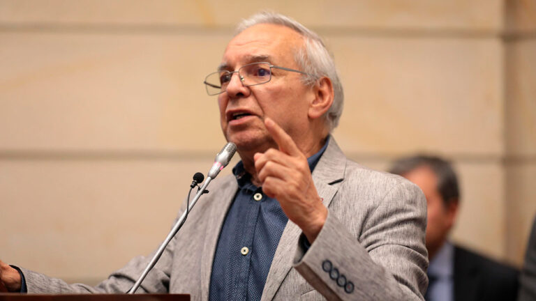 Ministro de Hacienda y Crédito Público, Ricardo Bonilla