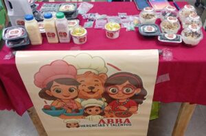 Mesa de exhibición de Abba Herencias y Talentos, emprendimiento artesanal en Soacha con postres y regalos hechos a mano