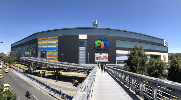 Imagen de apoyo-Centro Comercial Portal 80