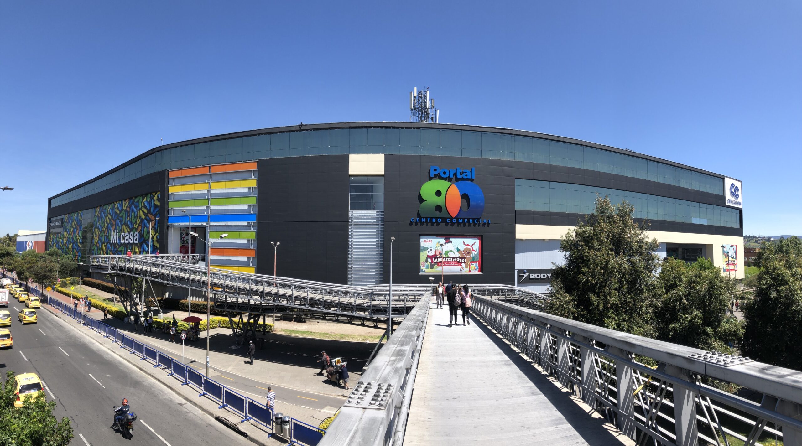 Imagen de apoyo-Centro Comercial Portal 80