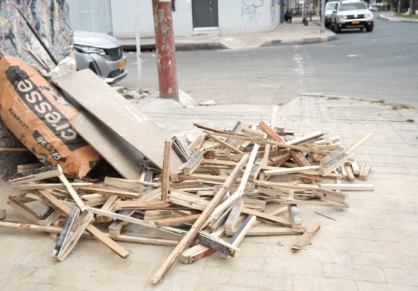 bogota-multa-con-casi-un-millon-de-pesos-por-botar-muebles-en-la-calle